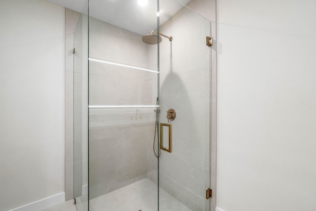 For Sale: $485,000 (3 beds, 2 baths, 1466 Square Feet)