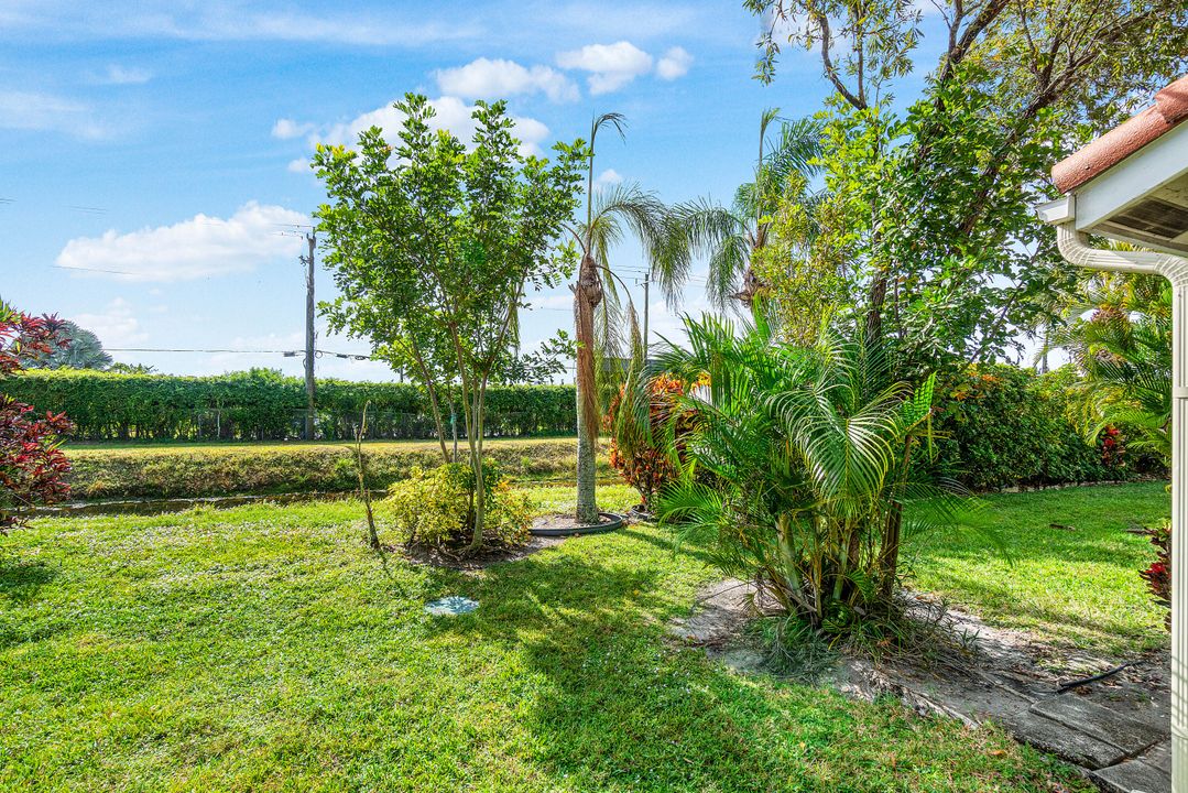 For Sale: $485,000 (3 beds, 2 baths, 1466 Square Feet)