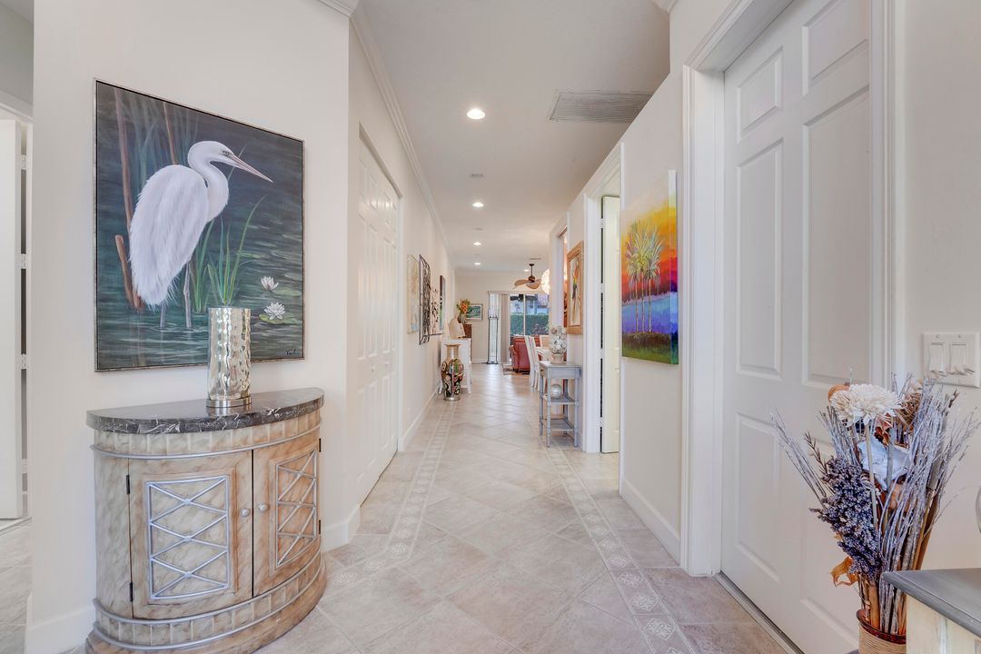 待售: $949,000 (4 贝兹, 2 浴室, 2085 平方英尺)