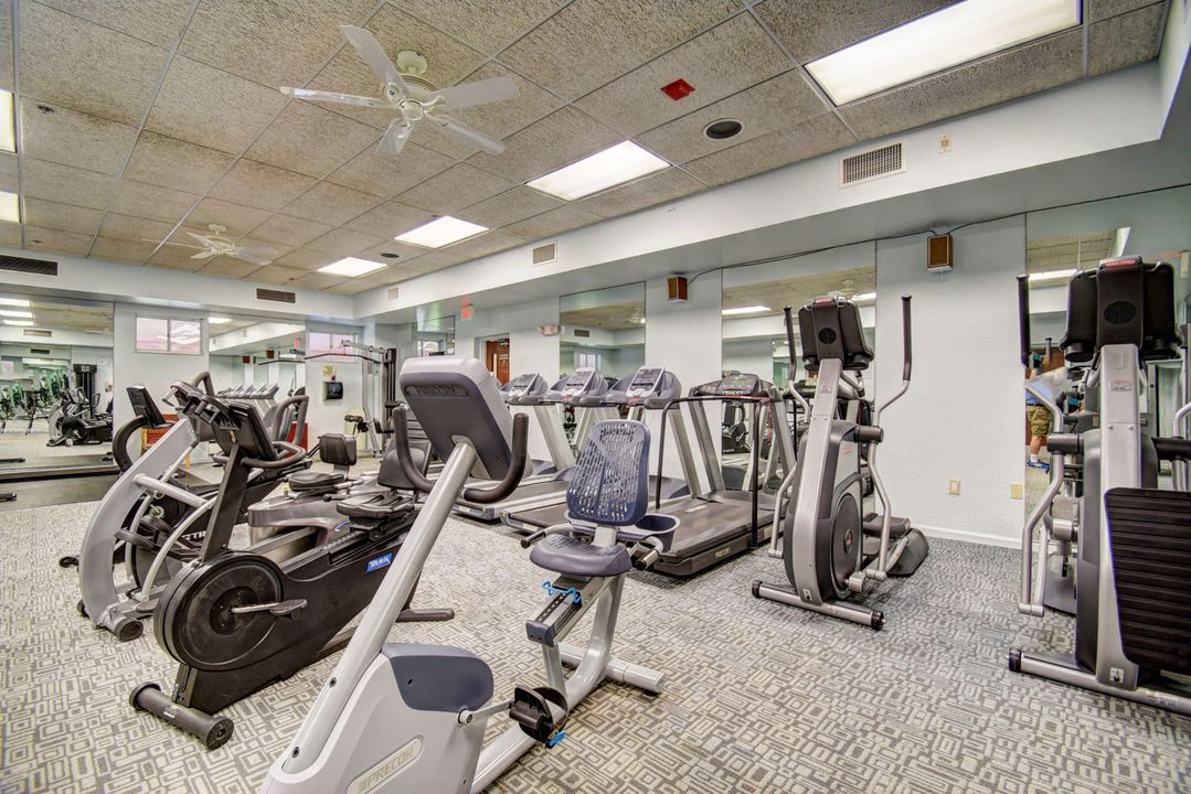 For Sale: $389,900 (2 beds, 2 baths, 1460 Square Feet)