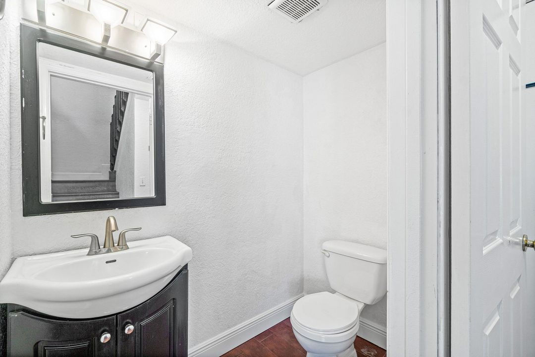 For Sale: $429,900 (3 beds, 2 baths, 1672 Square Feet)