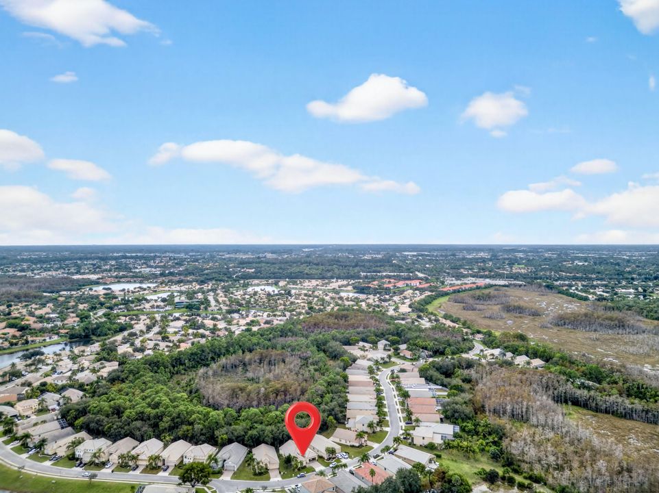 出租: $3,500 (3 贝兹, 2 浴室, 2237 平方英尺)