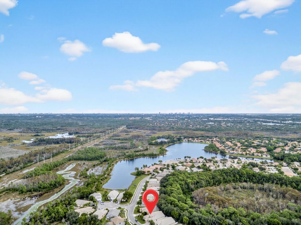 出租: $3,500 (3 贝兹, 2 浴室, 2237 平方英尺)