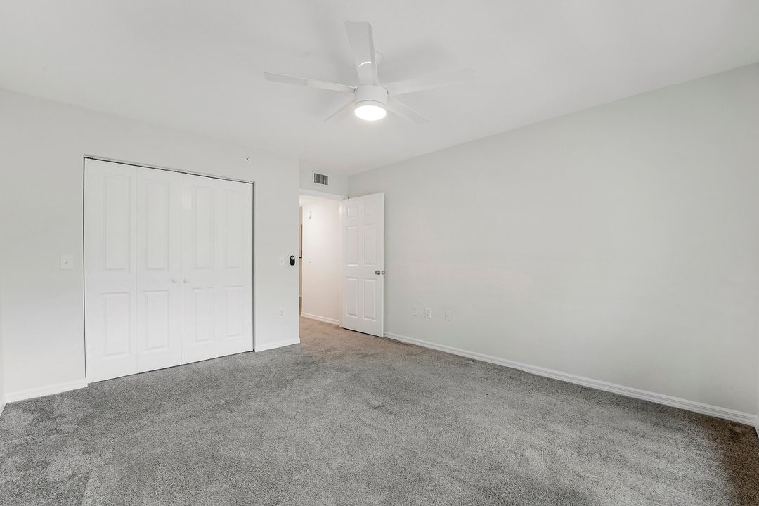 Active With Contract: $1,875 (2 beds, 2 baths, 1060 Square Feet)
