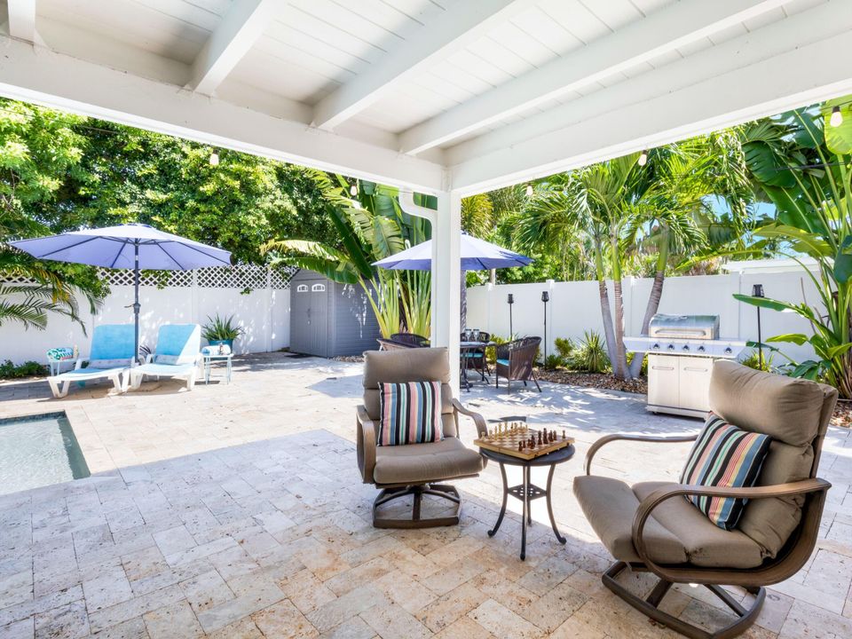 出租: $3,995 (3 贝兹, 2 浴室, 1498 平方英尺)