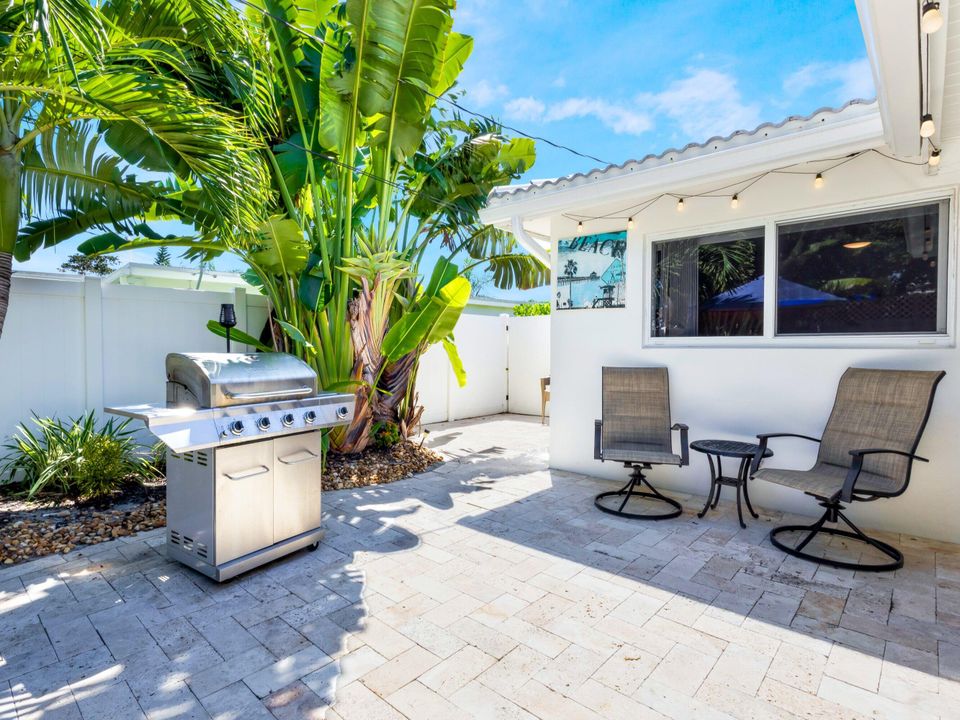 出租: $3,995 (3 贝兹, 2 浴室, 1498 平方英尺)