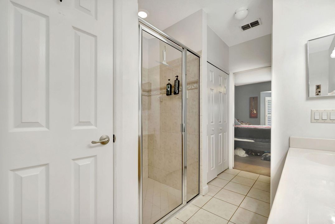 For Sale: $395,000 (3 beds, 2 baths, 1691 Square Feet)