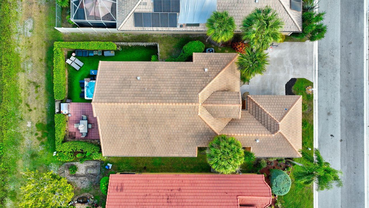 For Sale: $549,000 (3 beds, 2 baths, 1813 Square Feet)