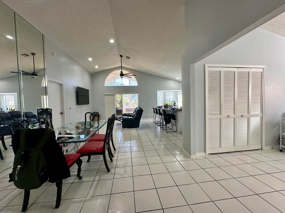 For Sale: $423,500 (3 beds, 2 baths, 1443 Square Feet)