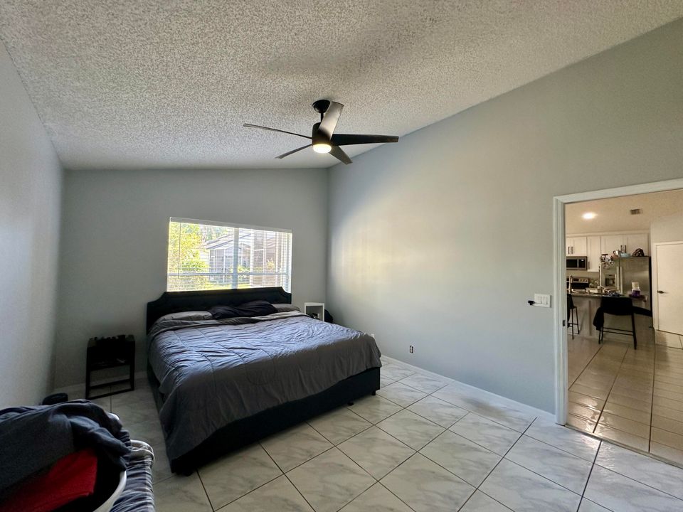 For Sale: $423,500 (3 beds, 2 baths, 1443 Square Feet)