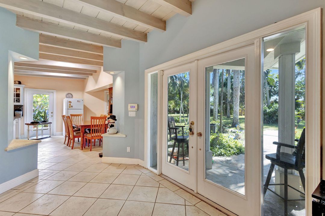 На продажу: $1,375,000 (4 спален, 3 ванн, 3704 Квадратных фут)