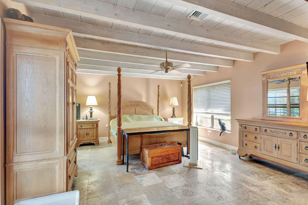 На продажу: $1,375,000 (4 спален, 3 ванн, 3704 Квадратных фут)