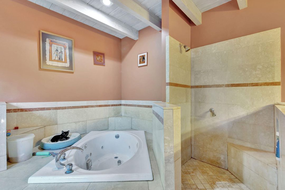 На продажу: $1,375,000 (4 спален, 3 ванн, 3704 Квадратных фут)