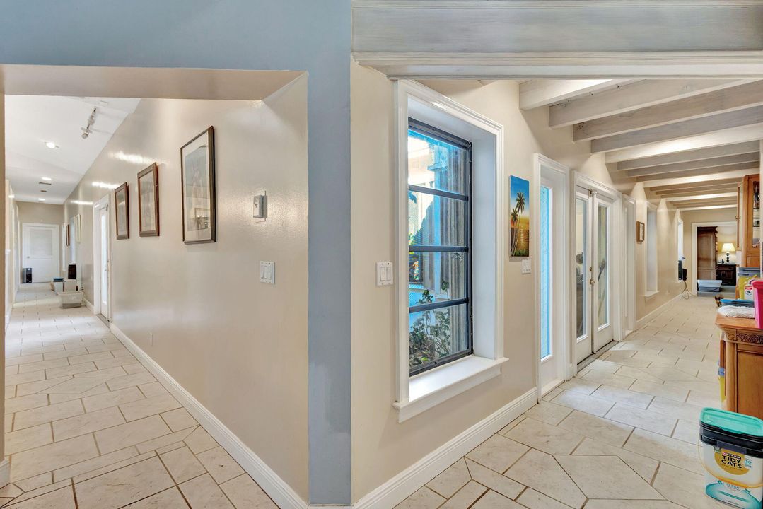 На продажу: $1,375,000 (4 спален, 3 ванн, 3704 Квадратных фут)