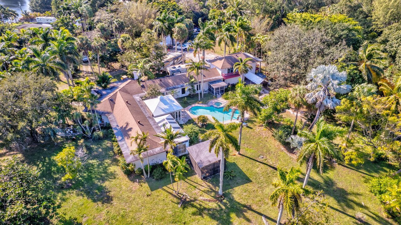 На продажу: $1,375,000 (4 спален, 3 ванн, 3704 Квадратных фут)