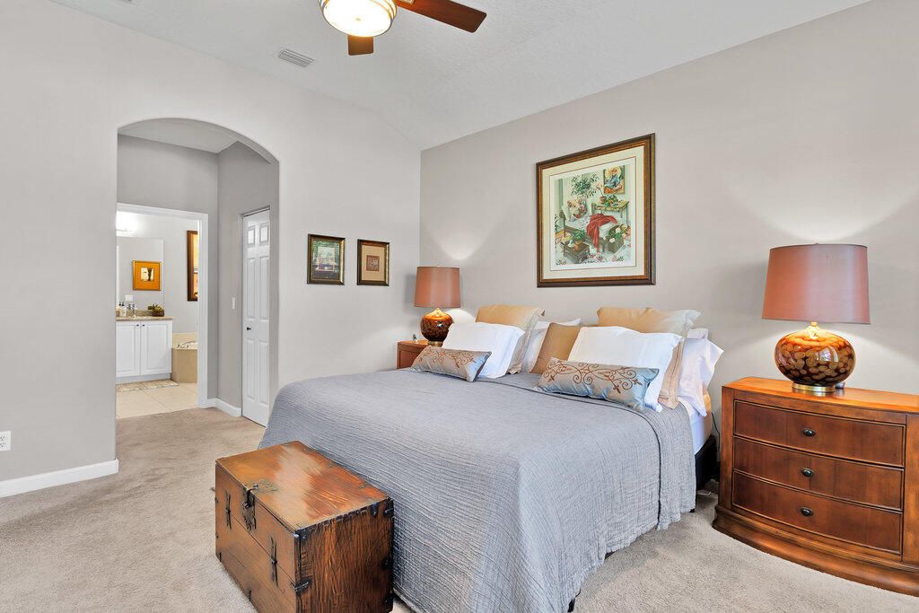 For Sale: $475,000 (4 beds, 2 baths, 2182 Square Feet)