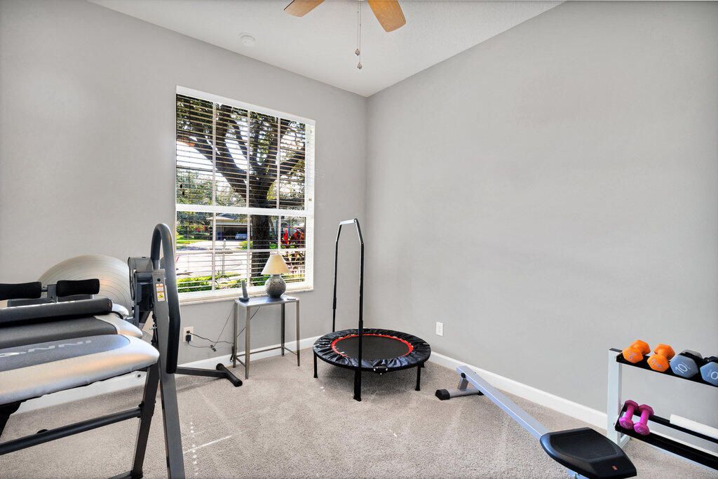 For Sale: $475,000 (4 beds, 2 baths, 2182 Square Feet)