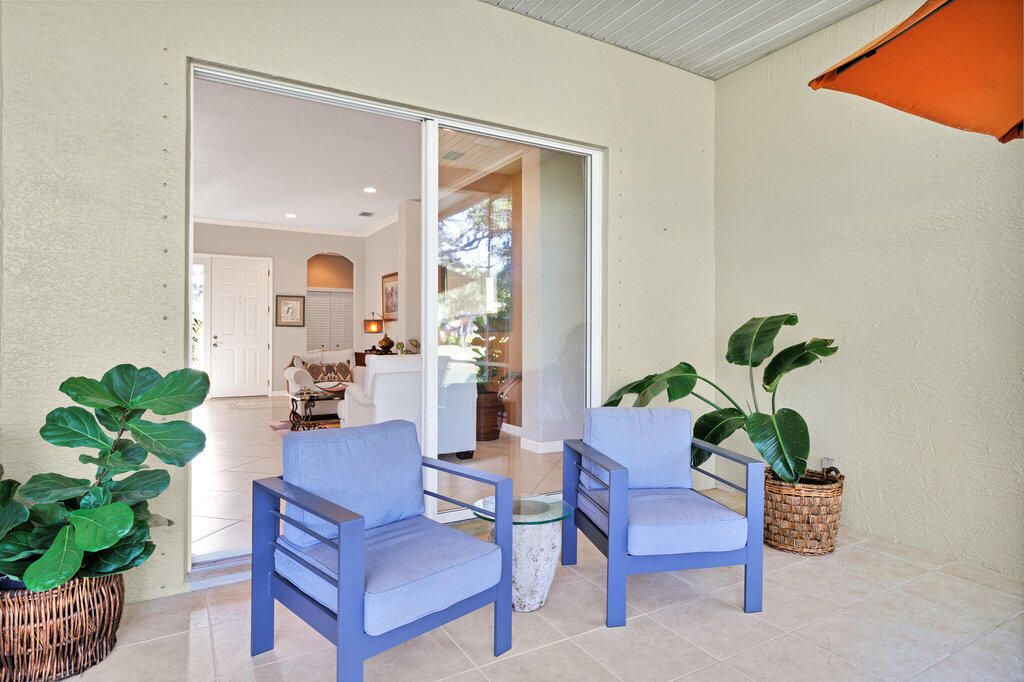 For Sale: $475,000 (4 beds, 2 baths, 2182 Square Feet)