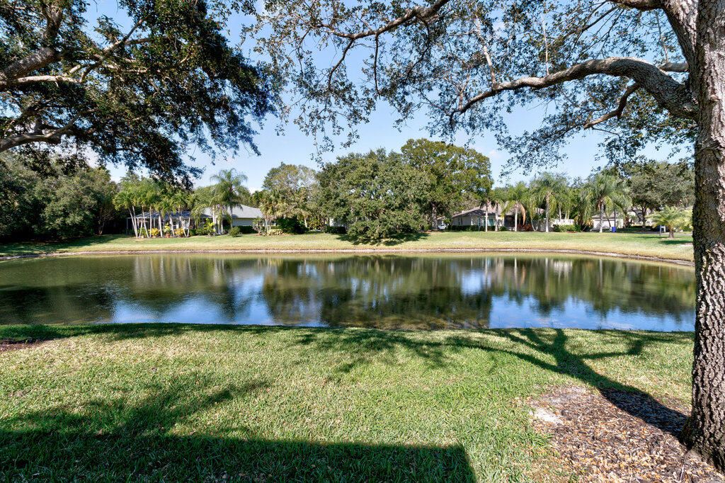 For Sale: $475,000 (4 beds, 2 baths, 2182 Square Feet)