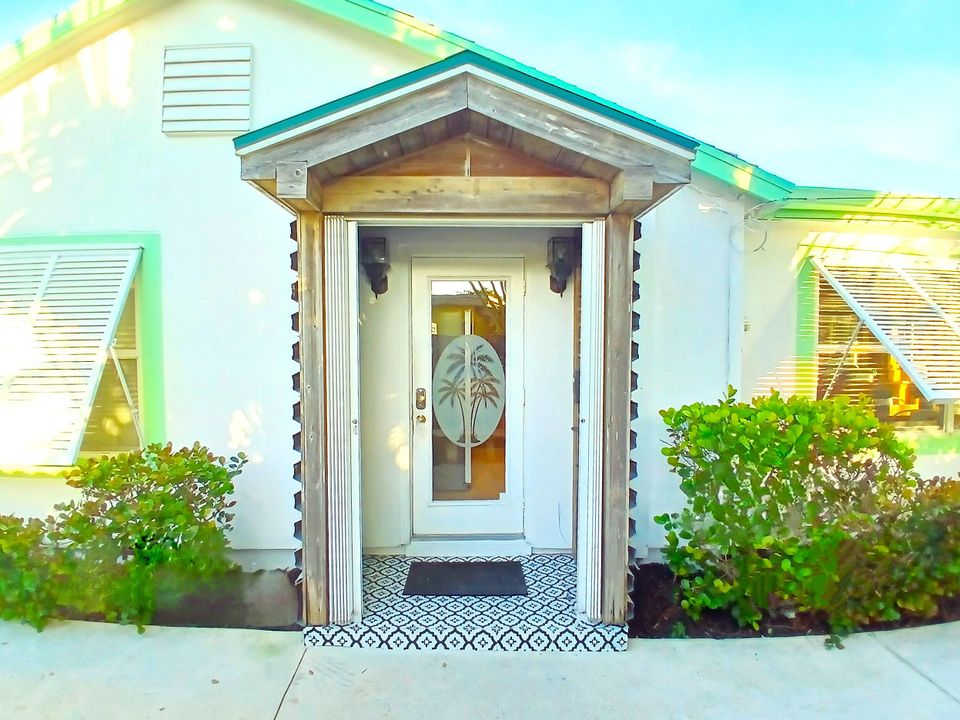 En Venta: $1,350,000 (4 camas, 3 baños, 2286 Pies cuadrados)