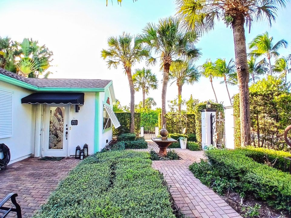 En Venta: $1,350,000 (4 camas, 3 baños, 2286 Pies cuadrados)