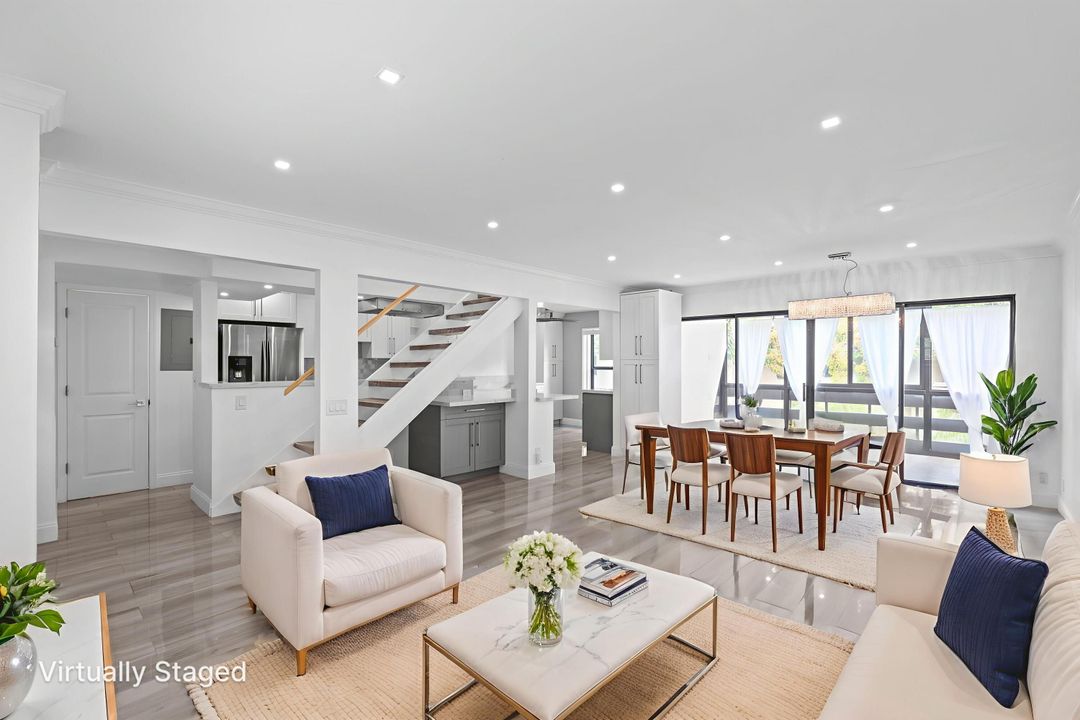 В аренду: $2,950 (2 спален, 2 ванн, 1300 Квадратных фут)