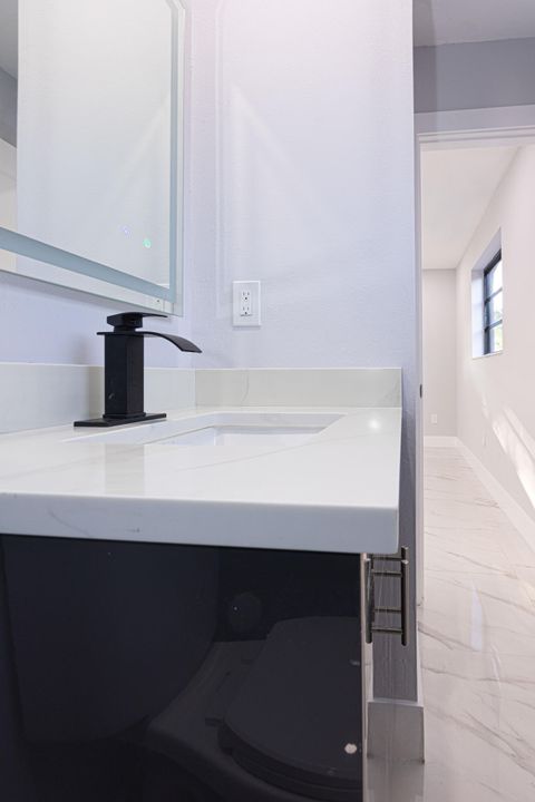 En Venta: $525,000 (3 camas, 2 baños, 1295 Pies cuadrados)