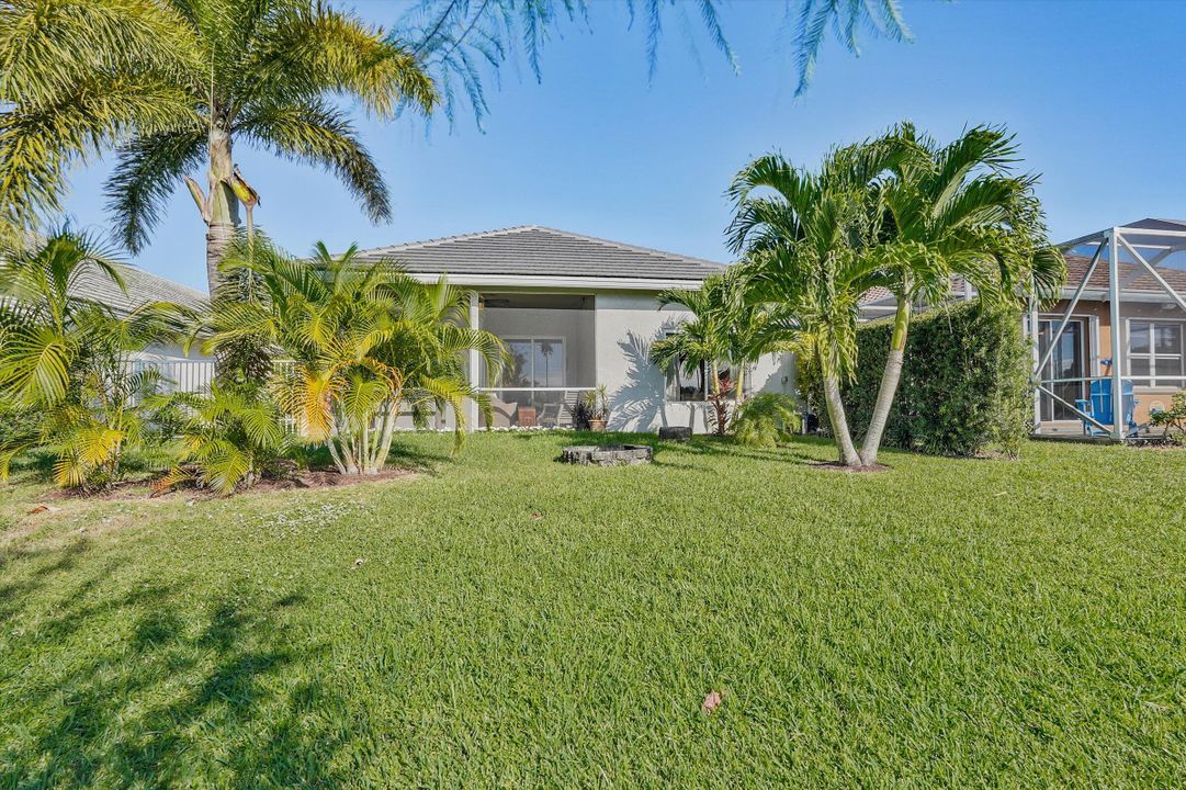 В аренду: $7,300 (3 спален, 2 ванн, 1863 Квадратных фут)