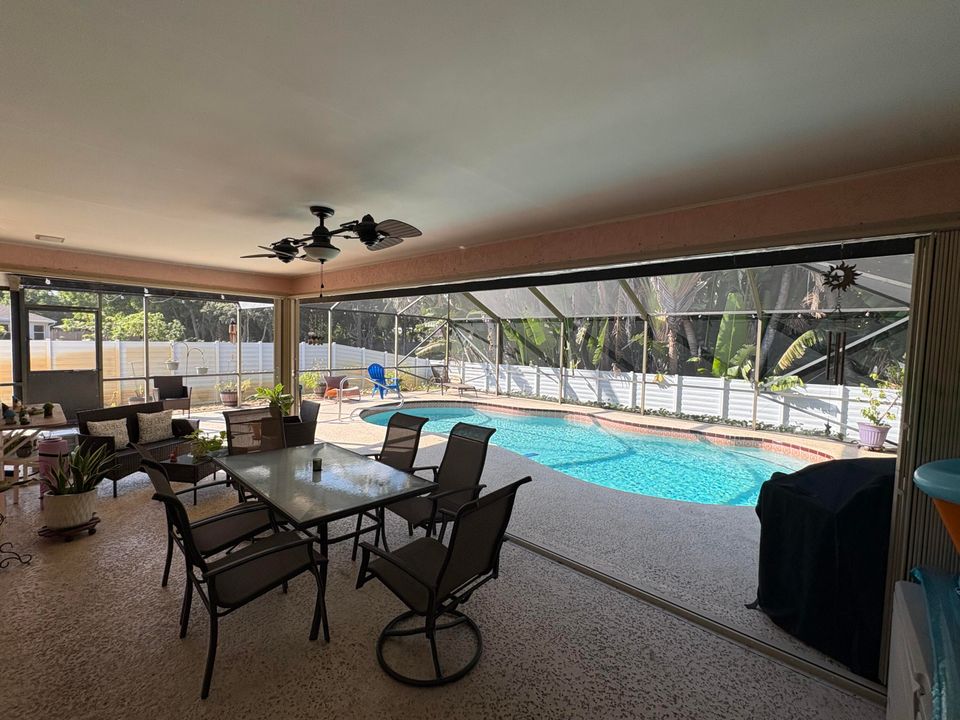 待售: $415,000 (3 贝兹, 2 浴室, 1591 平方英尺)