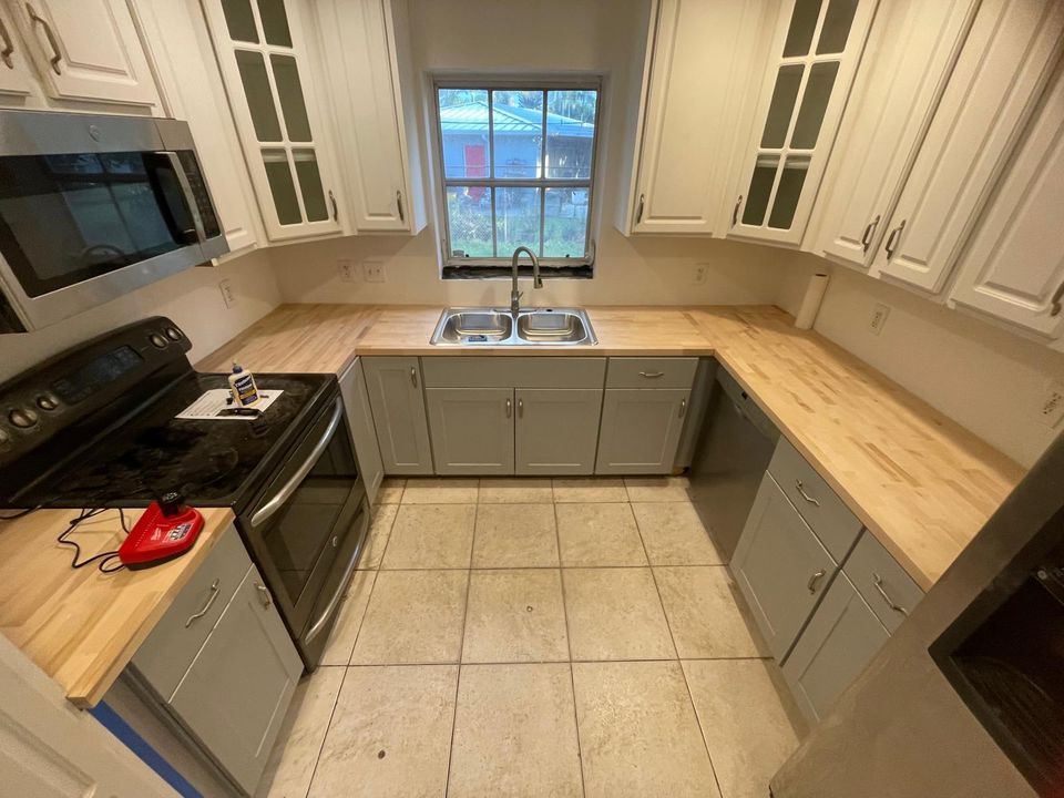 待售: $410,000 (3 贝兹, 2 浴室, 1248 平方英尺)