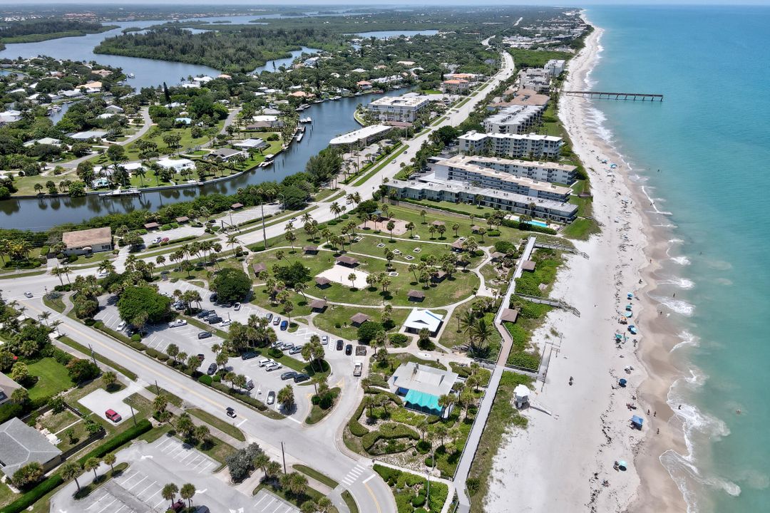 For Sale: $475,000 (4 beds, 2 baths, 2182 Square Feet)