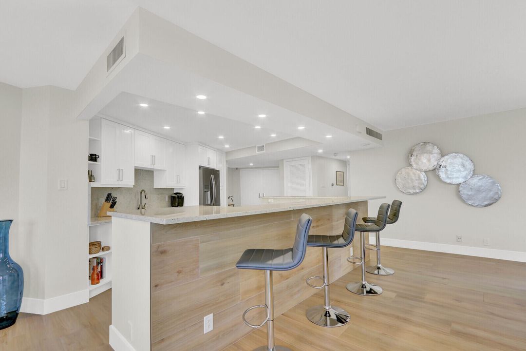 For Rent: $6,850 (2 beds, 2 baths, 1457 Square Feet)