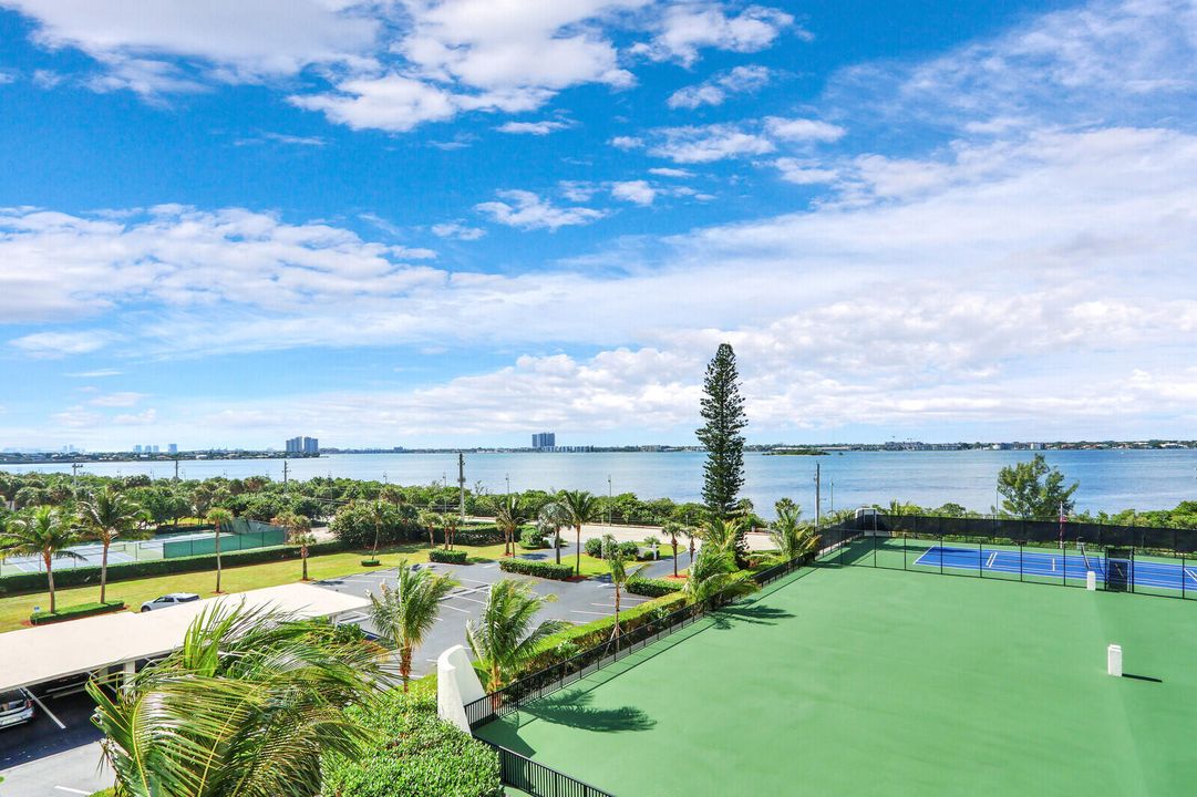 For Rent: $6,850 (2 beds, 2 baths, 1457 Square Feet)