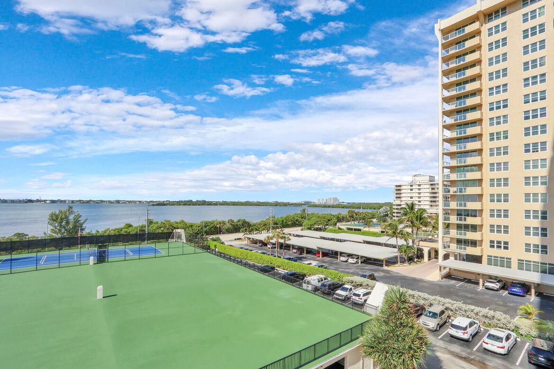 For Rent: $6,850 (2 beds, 2 baths, 1457 Square Feet)