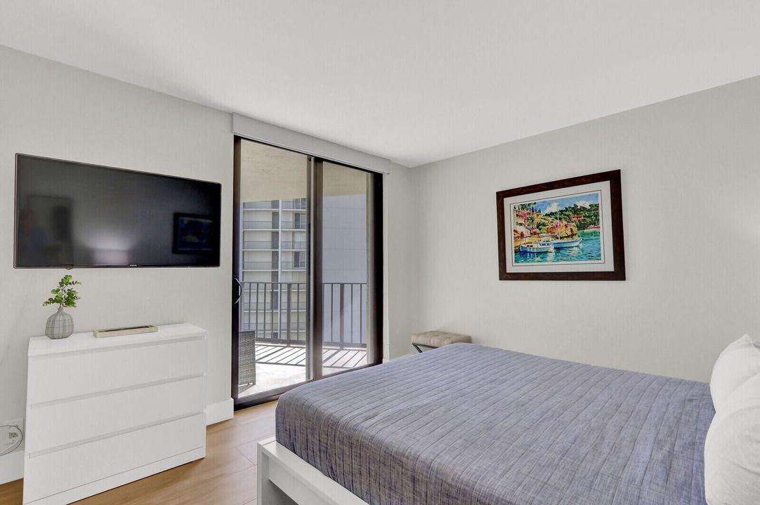 For Rent: $6,850 (2 beds, 2 baths, 1457 Square Feet)