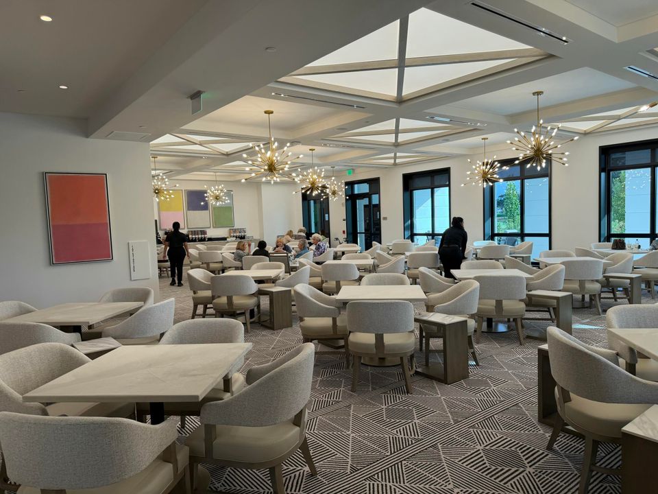 На продажу: $4,300,000 (5 спален, 6 ванн, 4489 Квадратных фут)