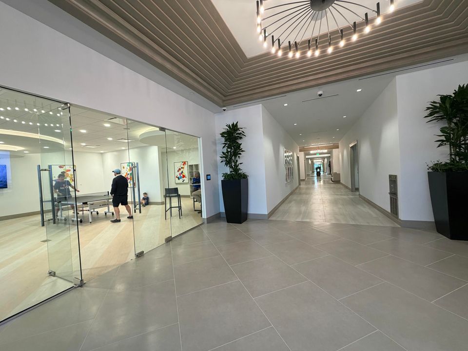 На продажу: $4,300,000 (5 спален, 6 ванн, 4489 Квадратных фут)