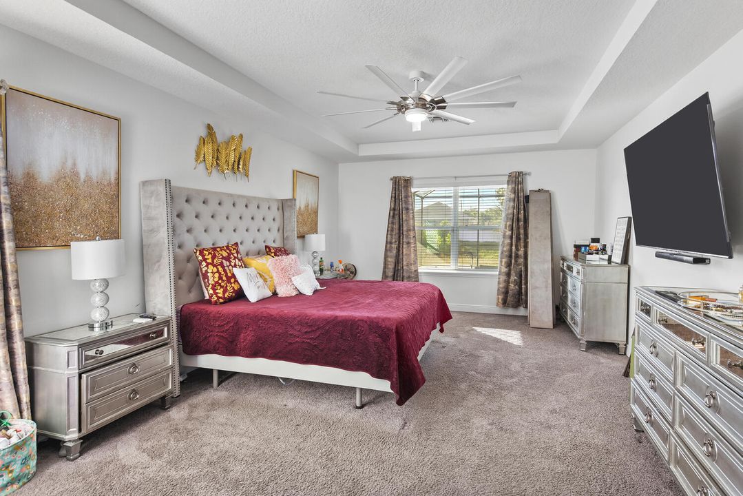 待售: $675,000 (4 贝兹, 3 浴室, 3280 平方英尺)