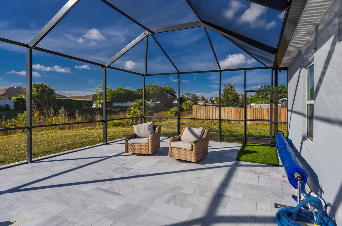 待售: $675,000 (4 贝兹, 3 浴室, 3280 平方英尺)