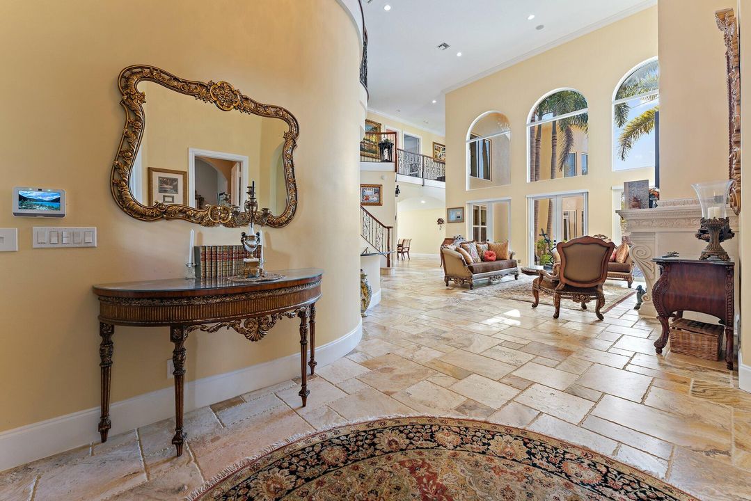 For Sale: $2,795,000 (6 beds, 7 baths, 6541 Square Feet)