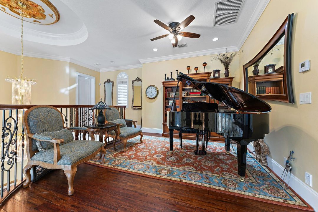 For Sale: $2,795,000 (6 beds, 7 baths, 6541 Square Feet)