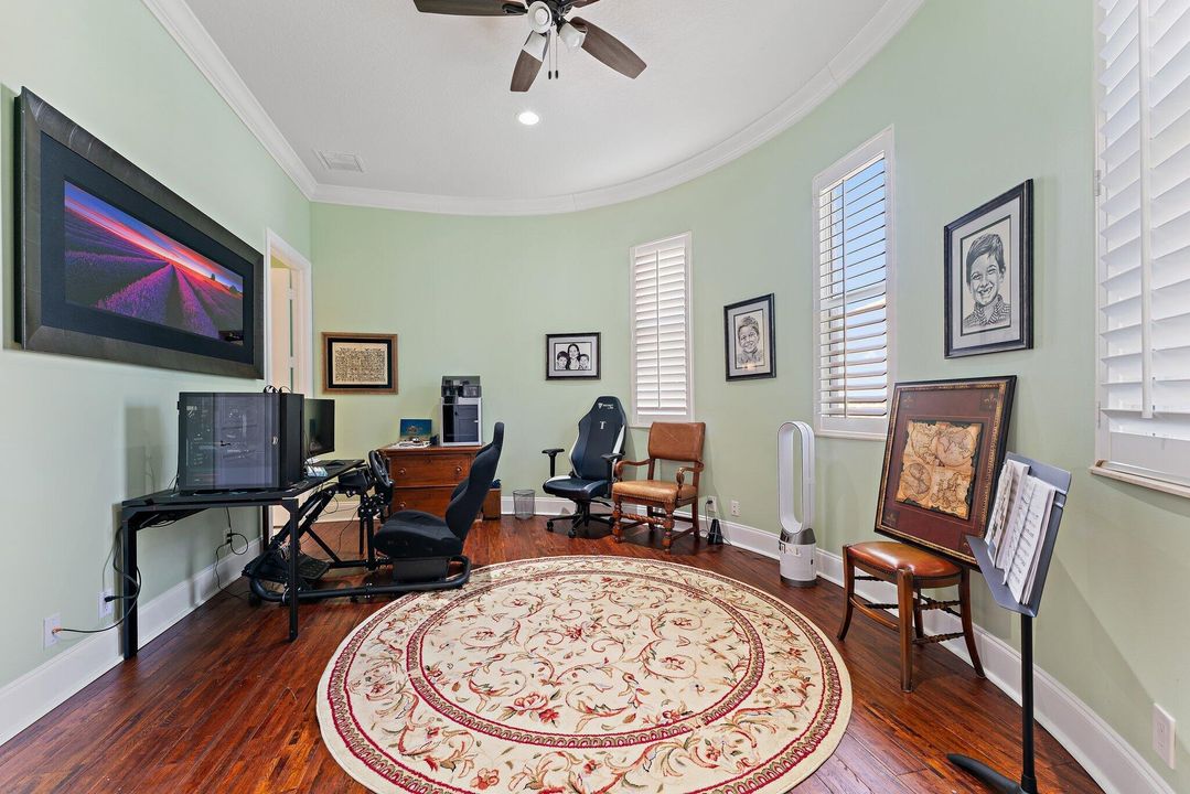 For Sale: $2,795,000 (6 beds, 7 baths, 6541 Square Feet)