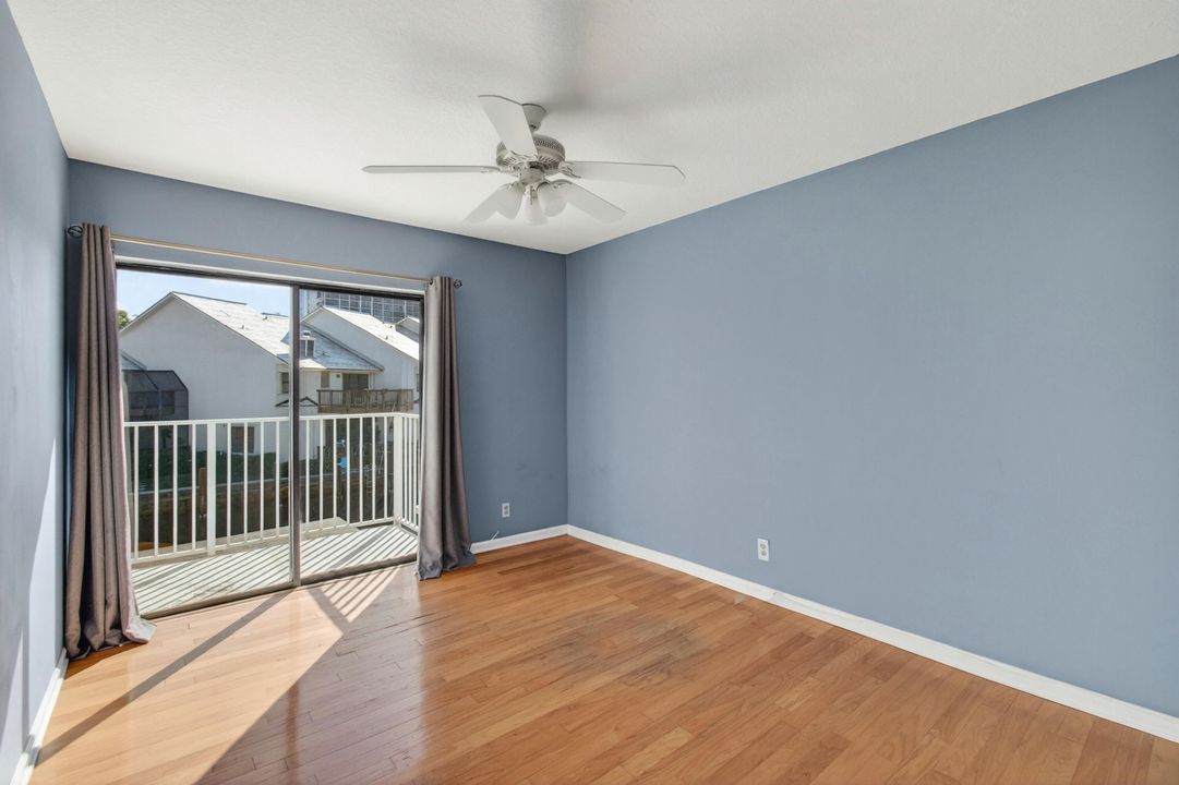 For Sale: $925,000 (3 beds, 2 baths, 1562 Square Feet)