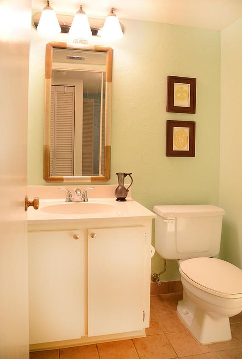 В аренду: $4,500 (1 спален, 1 ванн, 860 Квадратных фут)