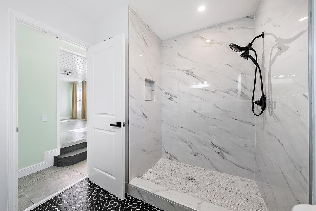 En Renta: $3,600 (4 camas, 2 baños, 1711 Pies cuadrados)