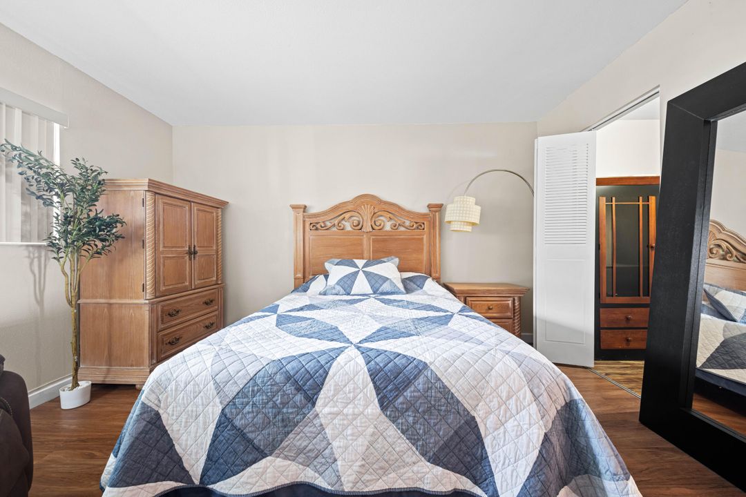 For Rent: $2,500 (2 beds, 2 baths, 880 Square Feet)