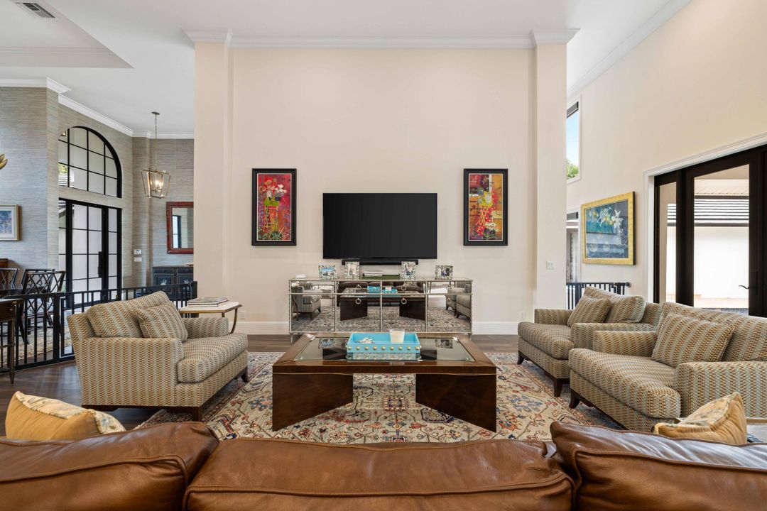 For Sale: $4,325,000 (4 beds, 6 baths, 5302 Square Feet)