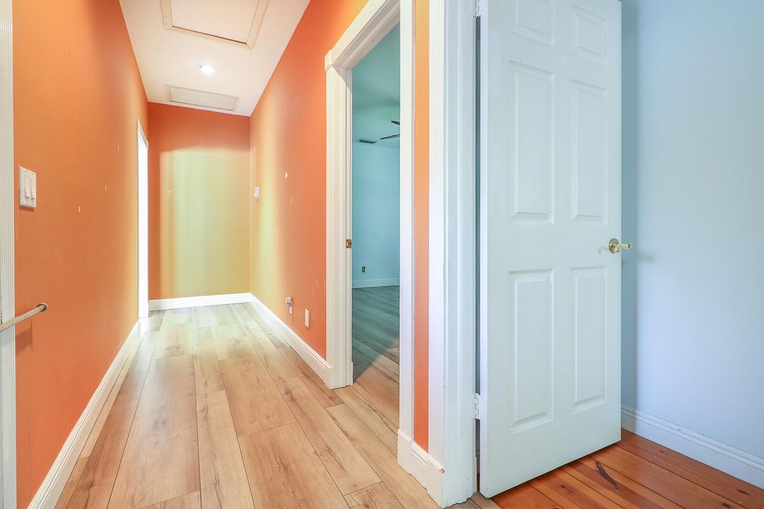 En Venta: $1,200,000 (3 camas, 2 baños, 2892 Pies cuadrados)