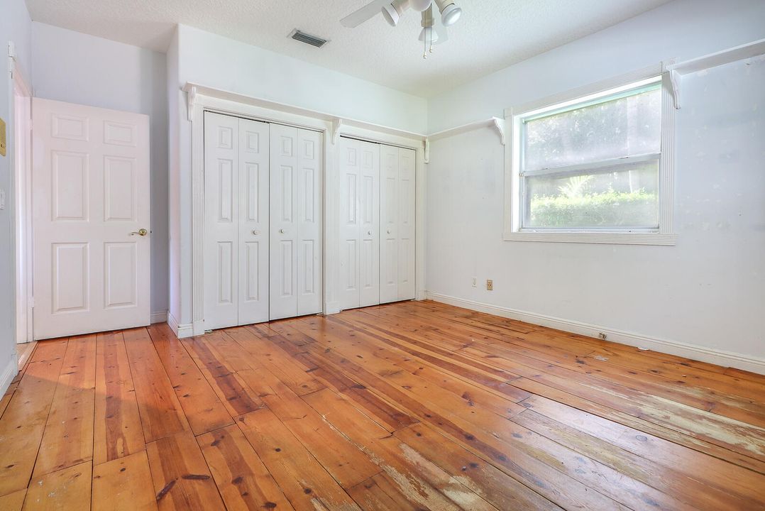 En Venta: $1,200,000 (3 camas, 2 baños, 2892 Pies cuadrados)