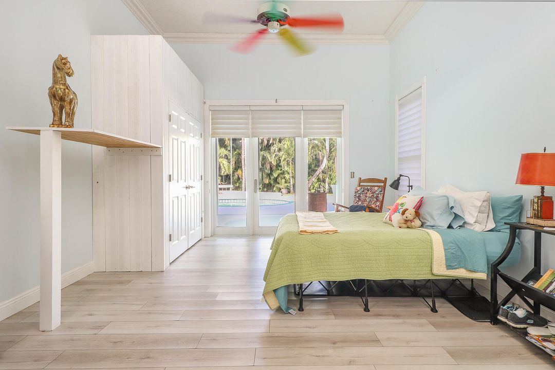 En Venta: $1,200,000 (3 camas, 2 baños, 2892 Pies cuadrados)